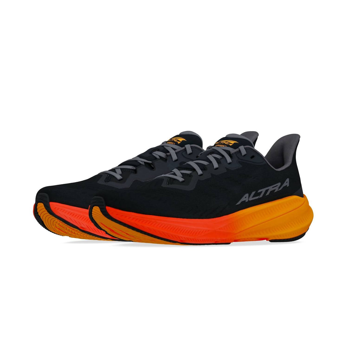 Tenis para correr de hombre color negro y naranja