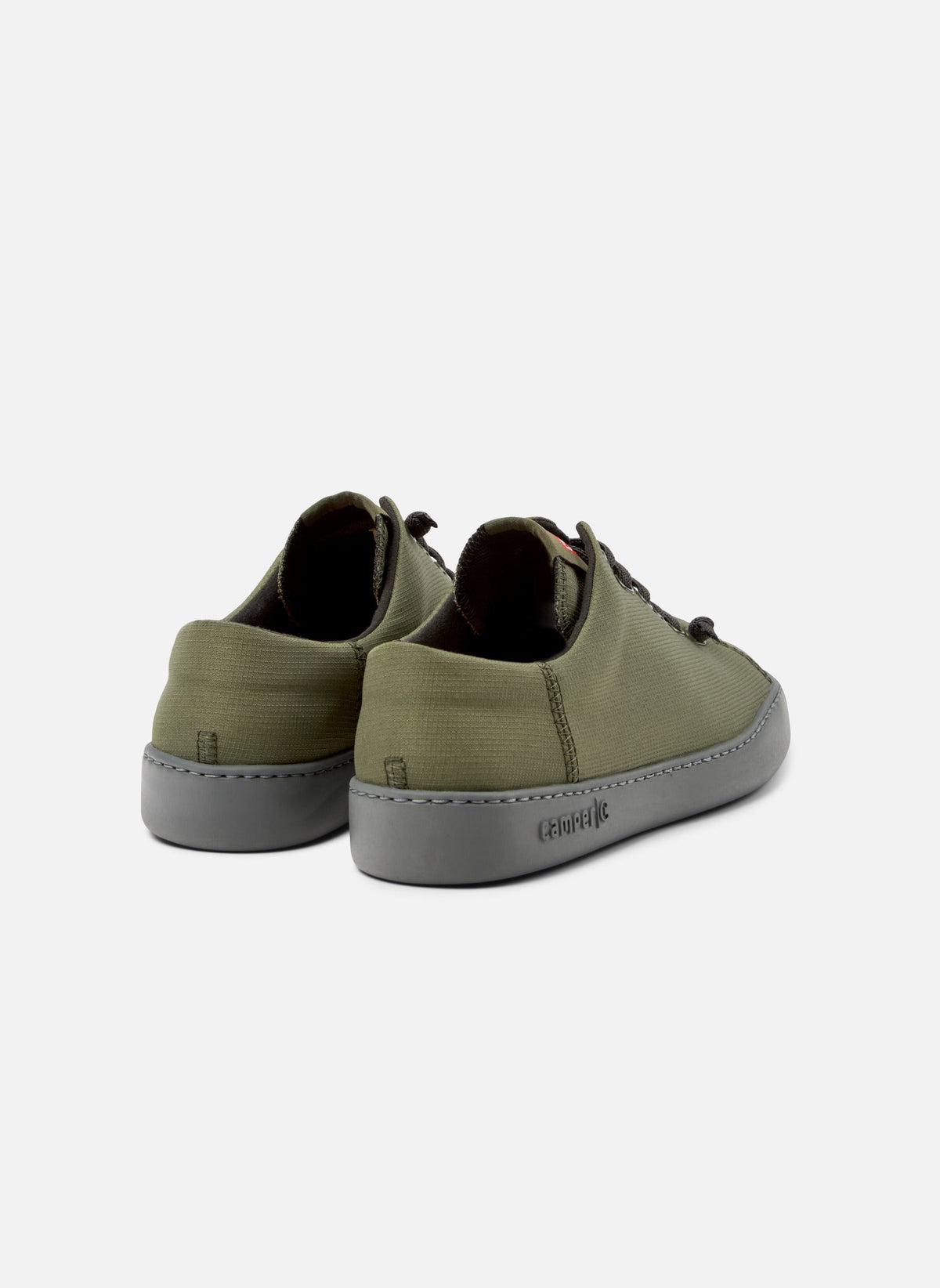 Tenis de hombre