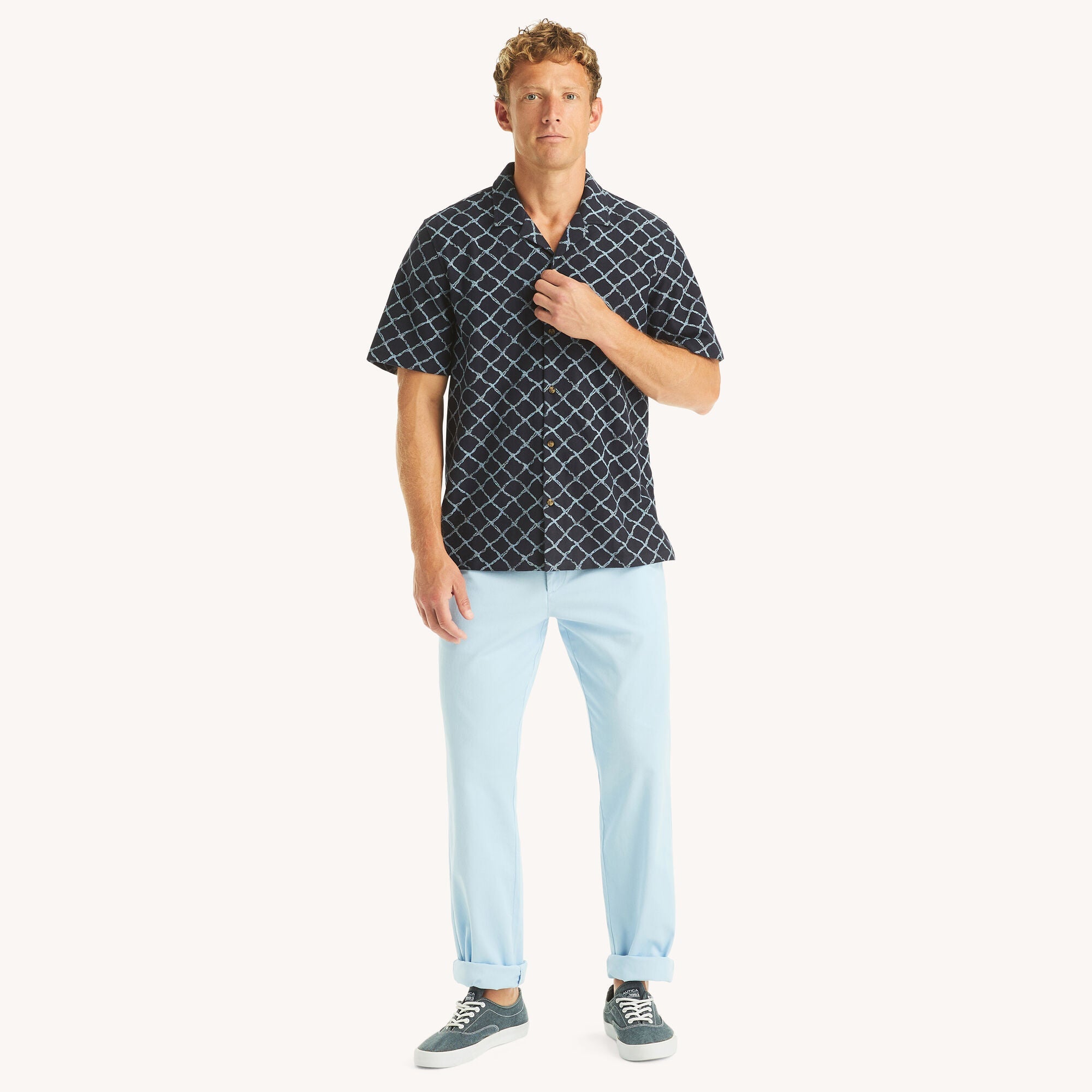 Polo de hombre de corte amplio con estampado