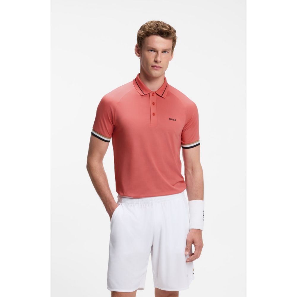 Polo de corte ajustado