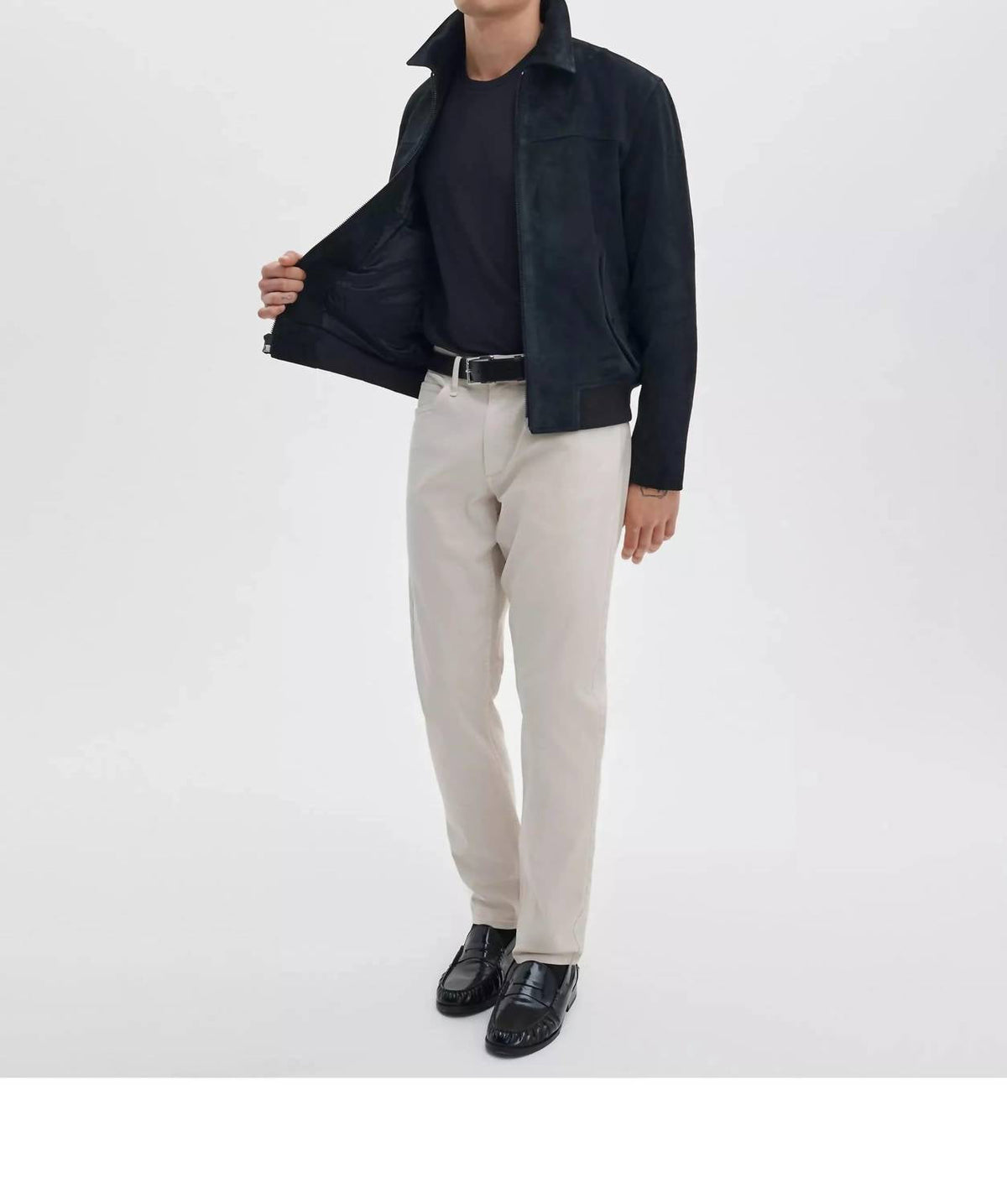 Pantalón color beige