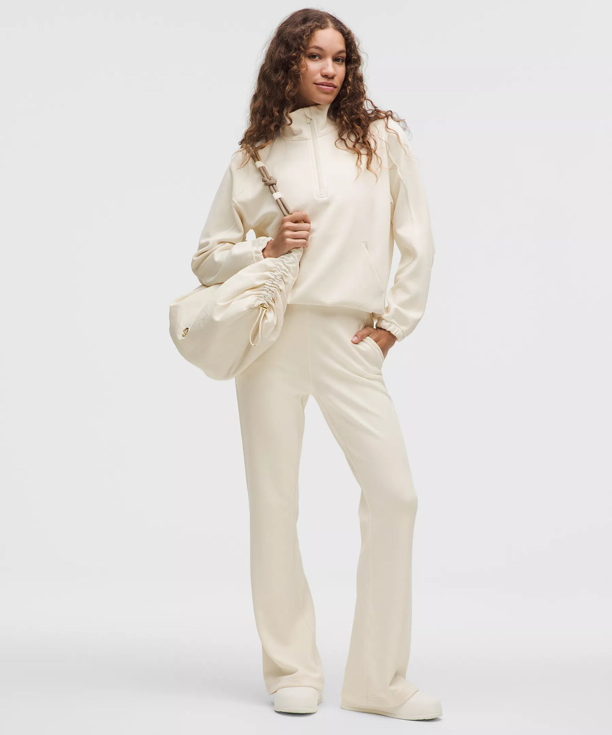 Pantalón de tiro medio