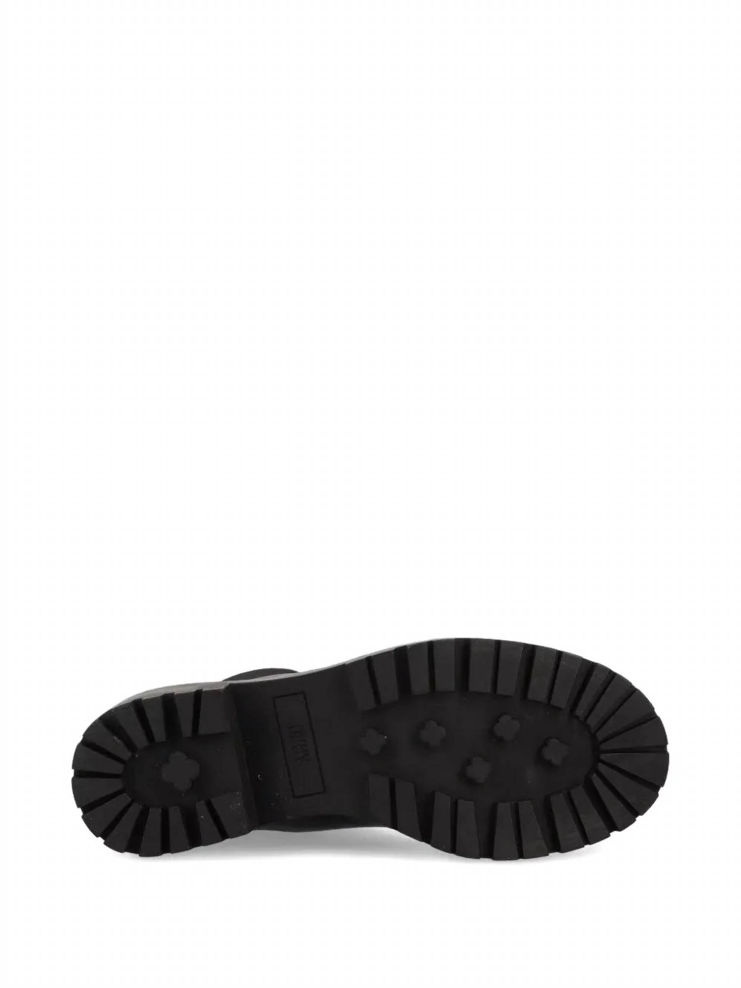 Botas de mujer color negro