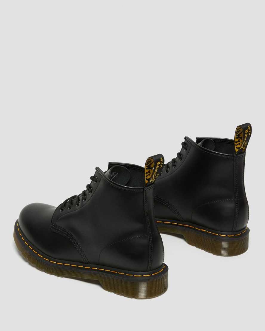 Botines de cuero color amarillo
