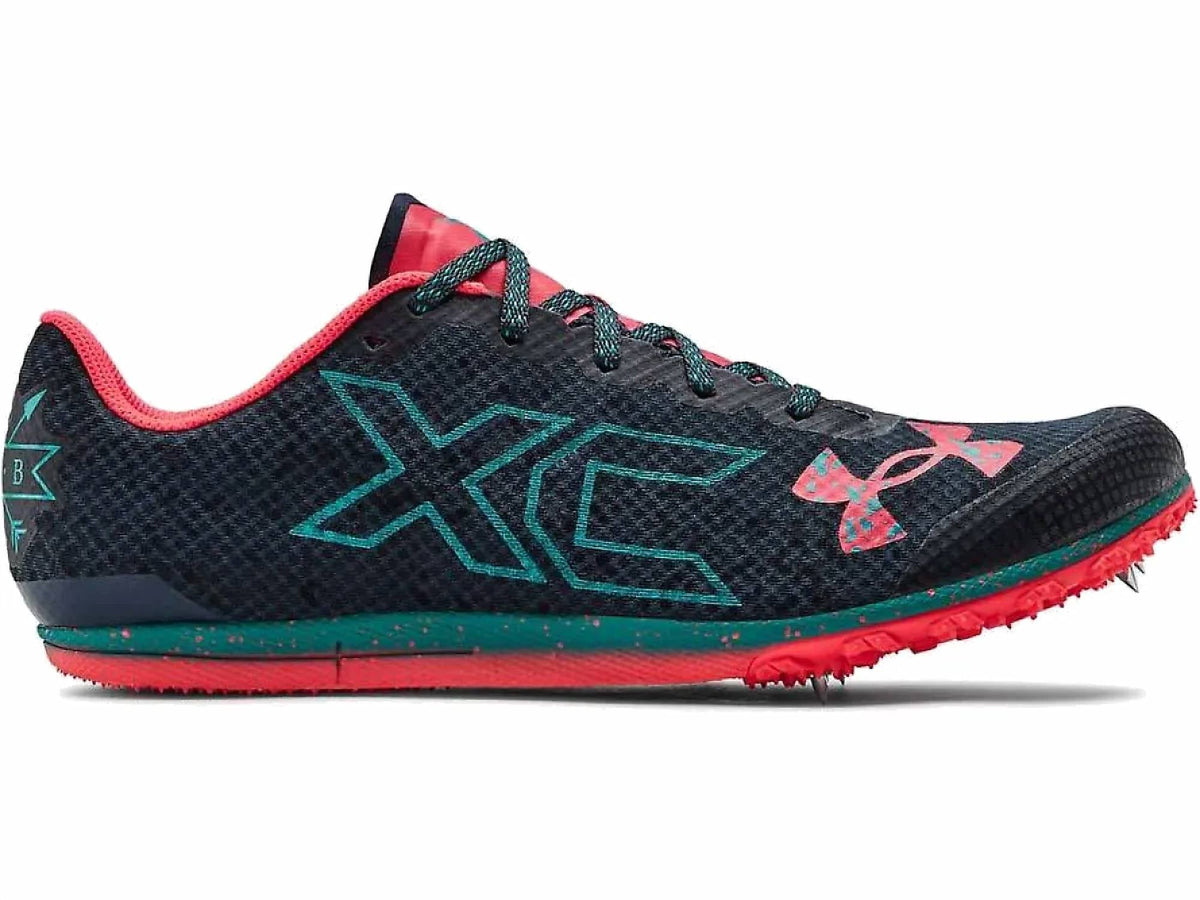 Zapatillas con clavos de hombre