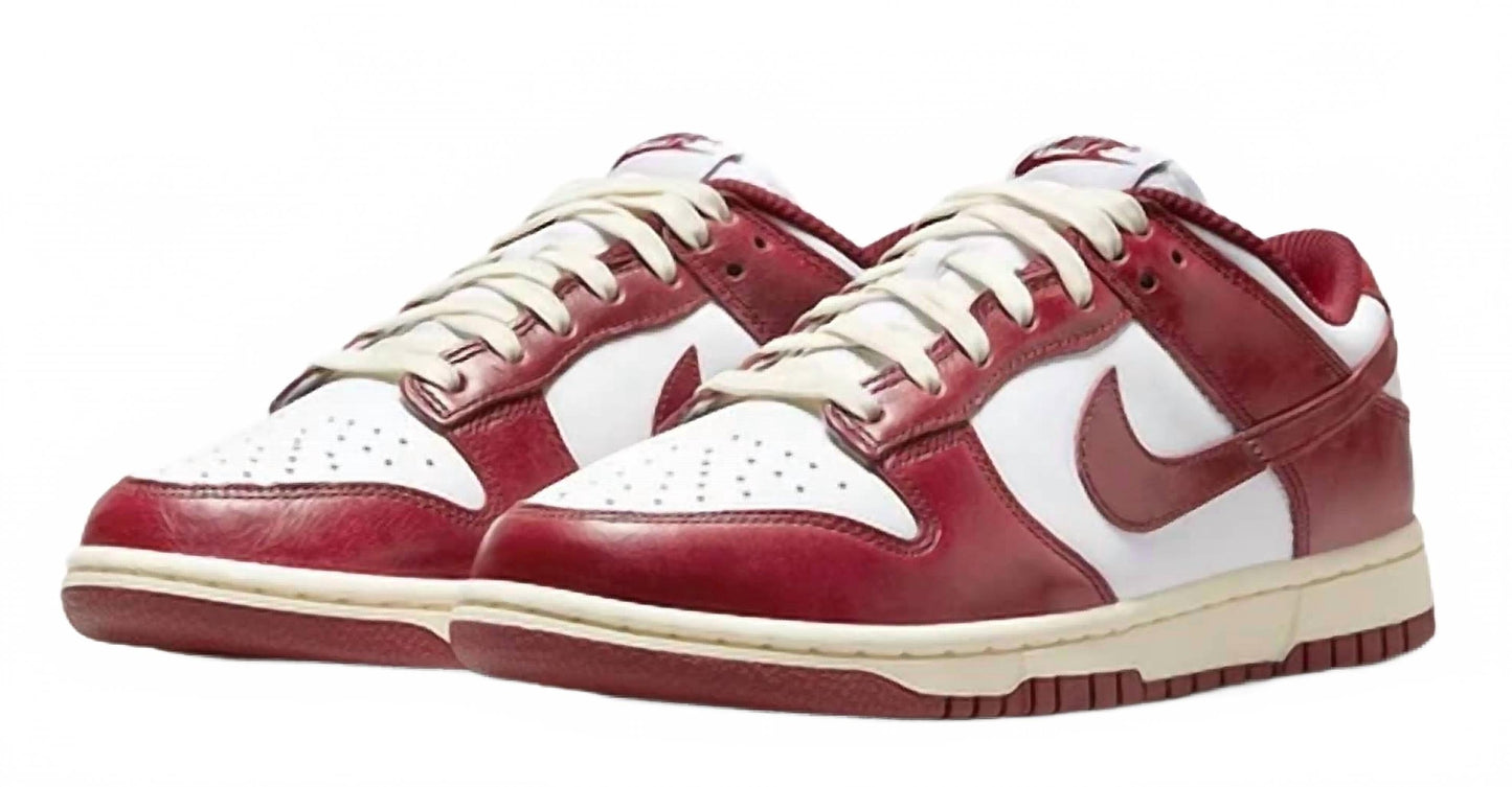 Tenis de mujer color rojo