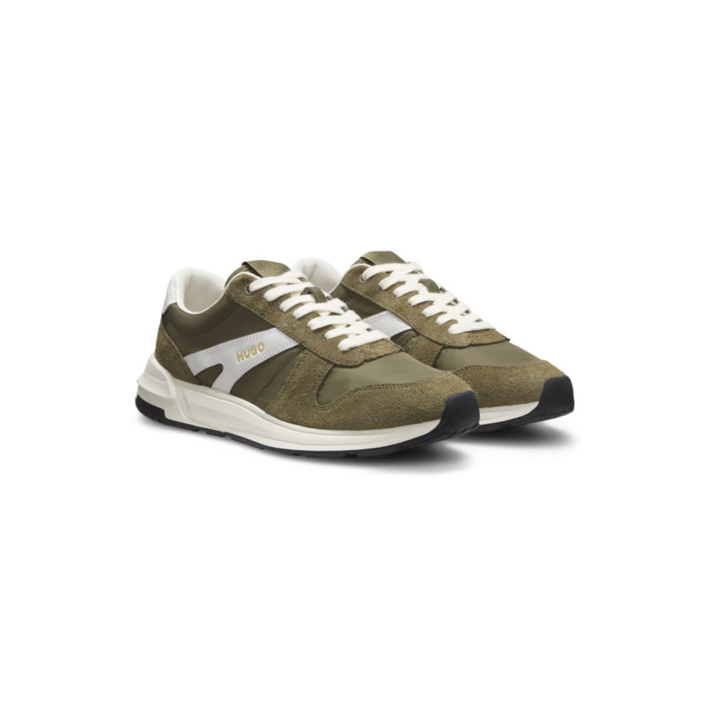 Tenis de gamuza