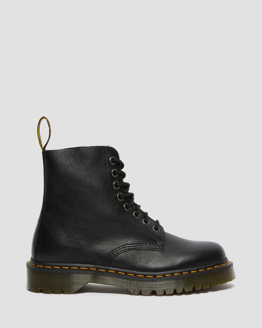 Botas de cuero con cordones