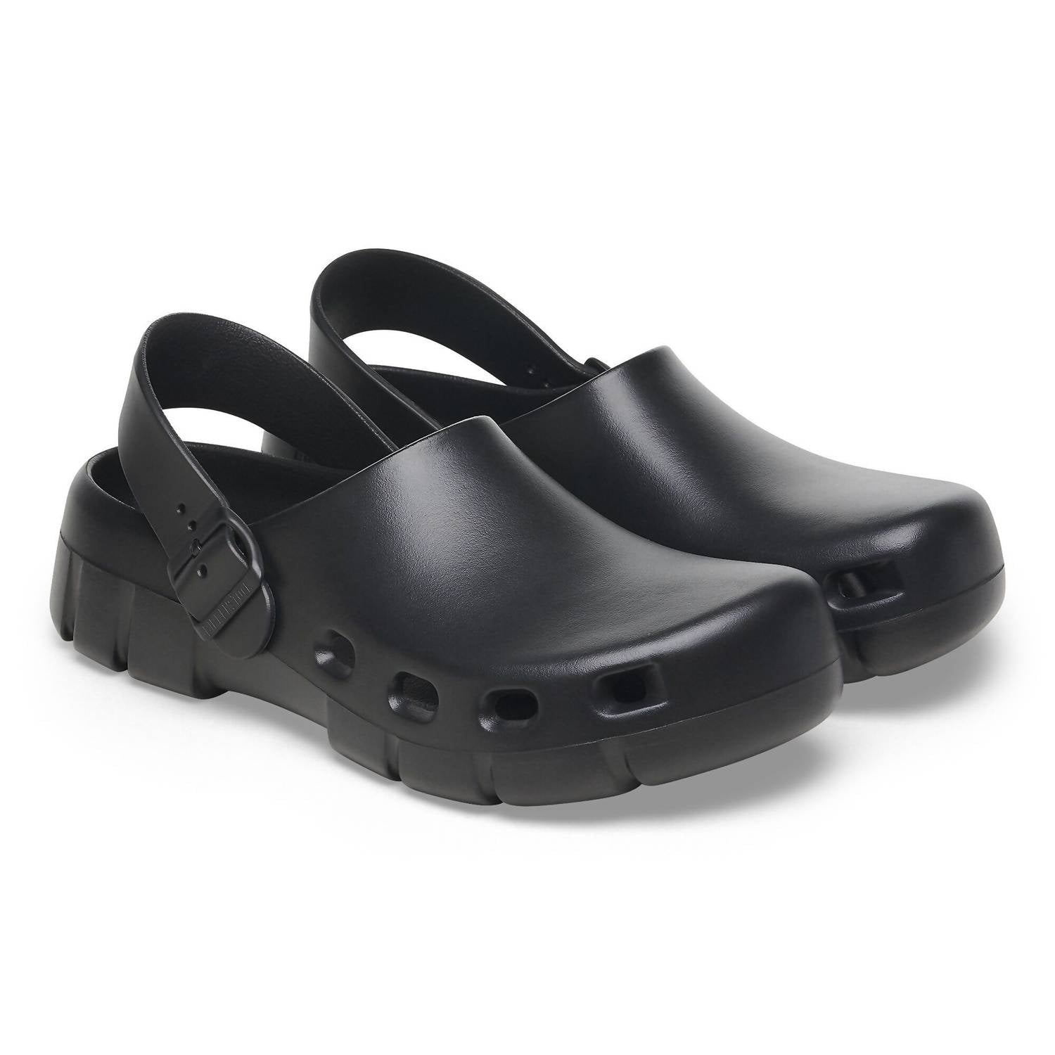 Zuecos de hombre color negro