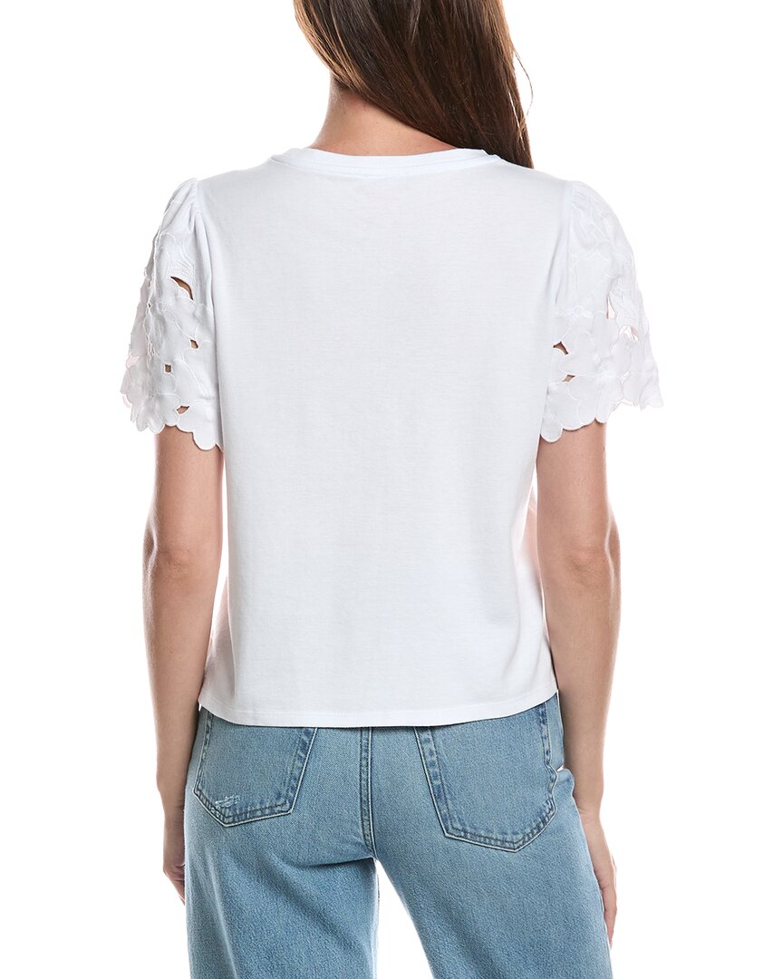 Camiseta con bordado
