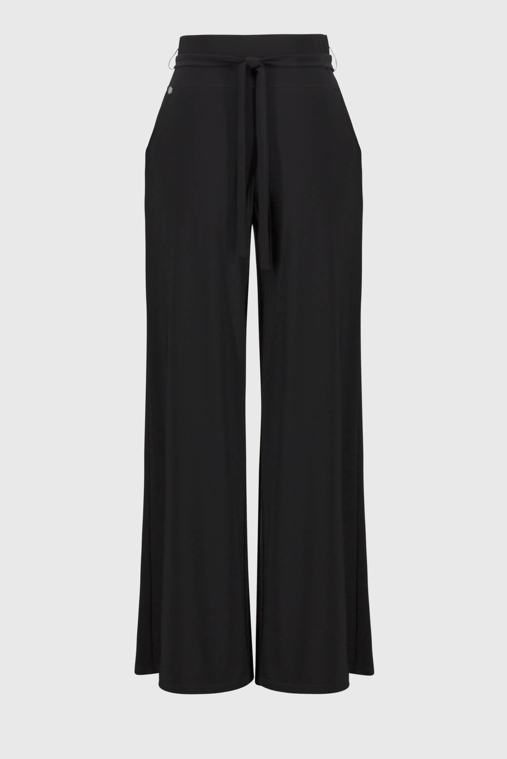 Pantalón de pierna ancha color negro