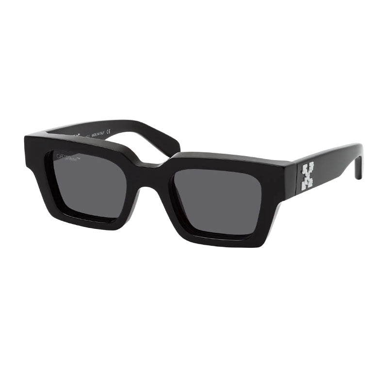 Gafas color gris oscuro y negro