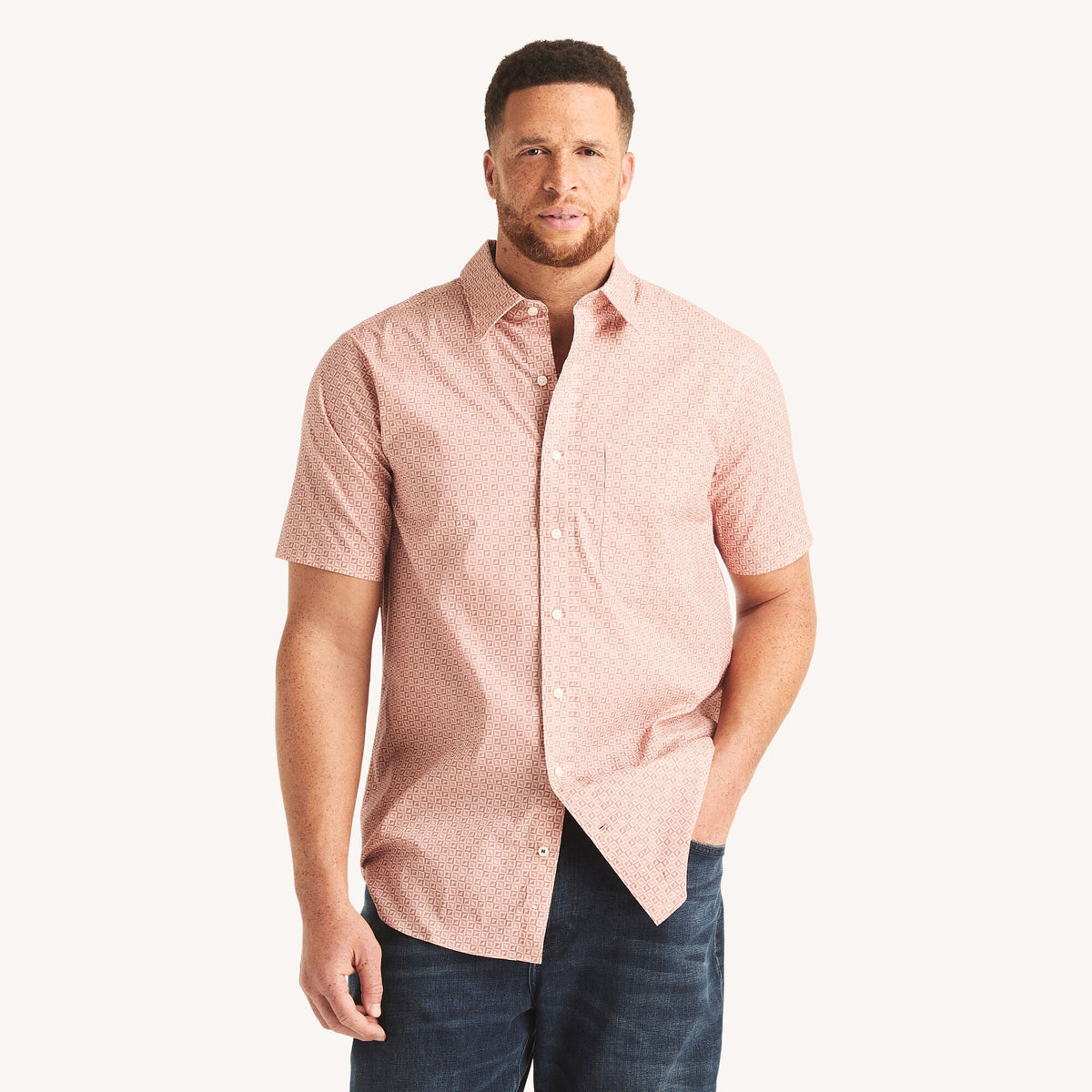 Camisa de hombre de manga corta con estampado
