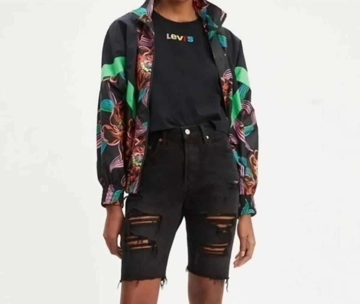 Short color negro
