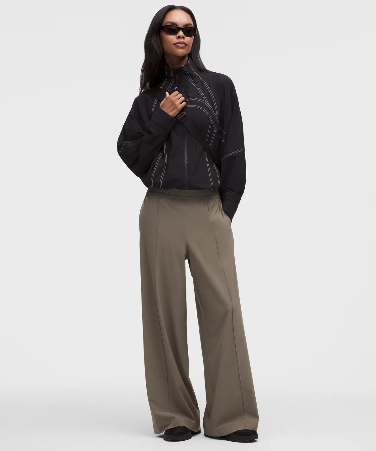 Pantalón de tiro medio