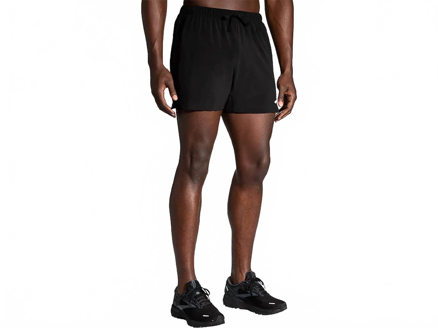 Short de hombre color negro