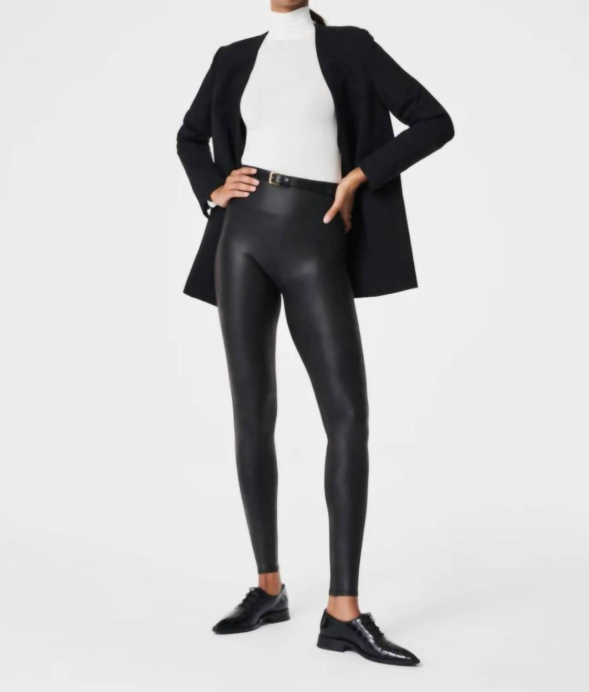 Leggings de efecto cuero color negro