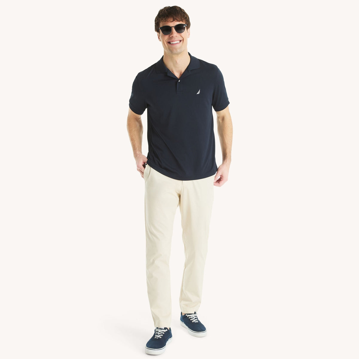 Pantalón de hombre de corte ajustado
