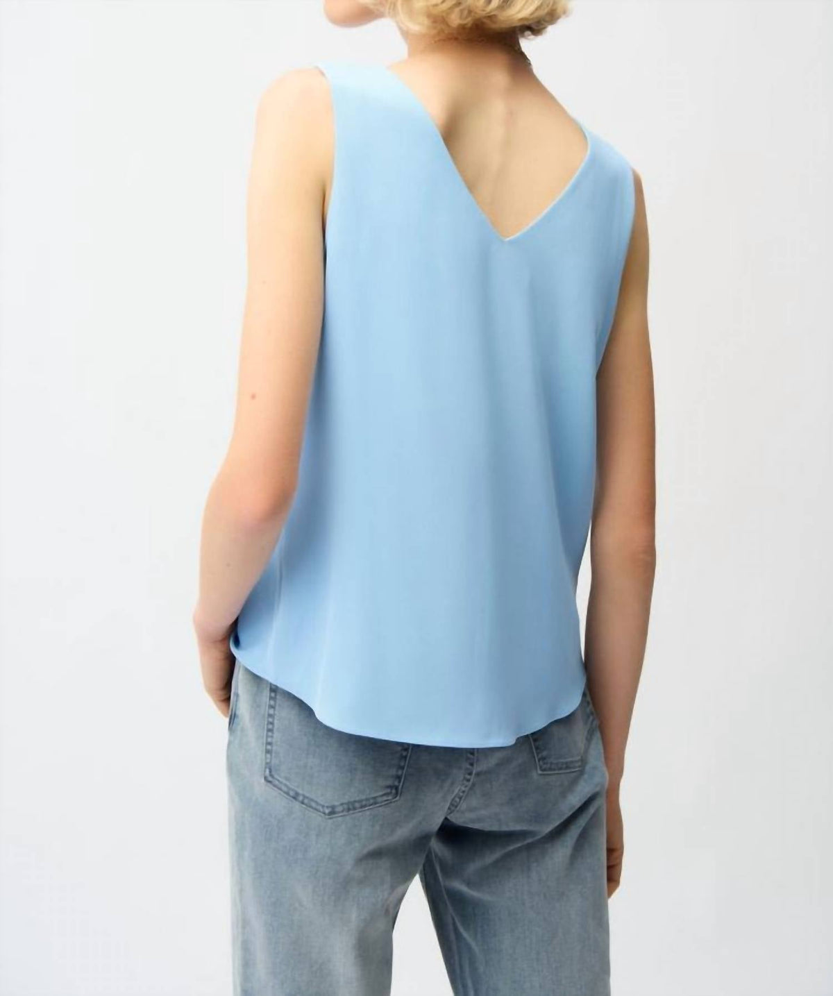Camiseta sin mangas con cuello en V color azul