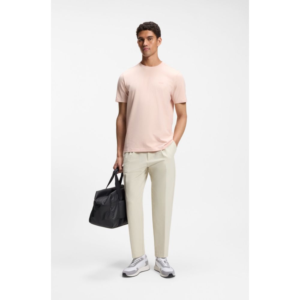 Tenis de gamuza con cordones