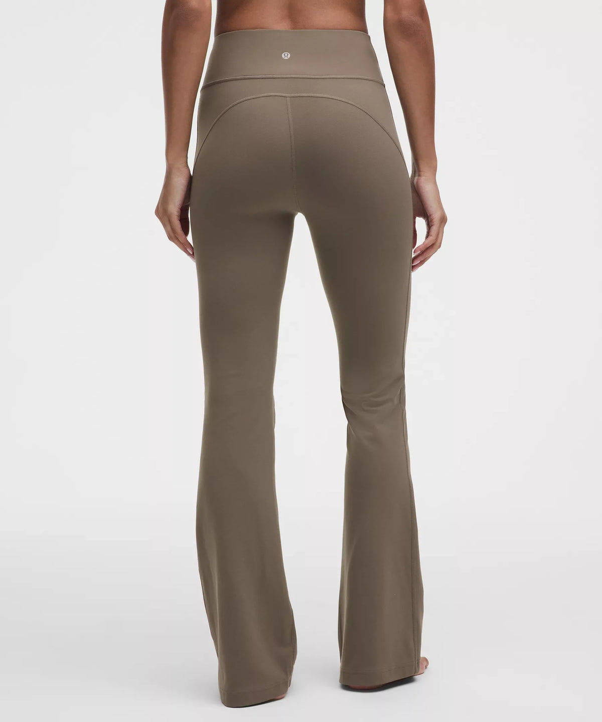 Pantalón de tiro alto