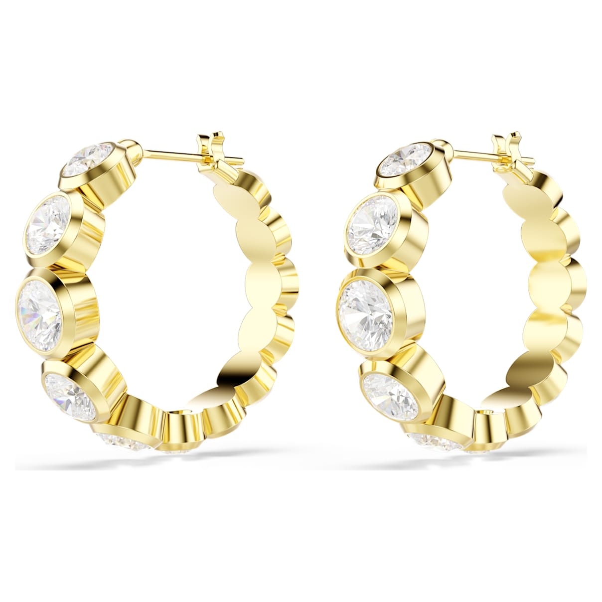 Aretes color blanco y dorado