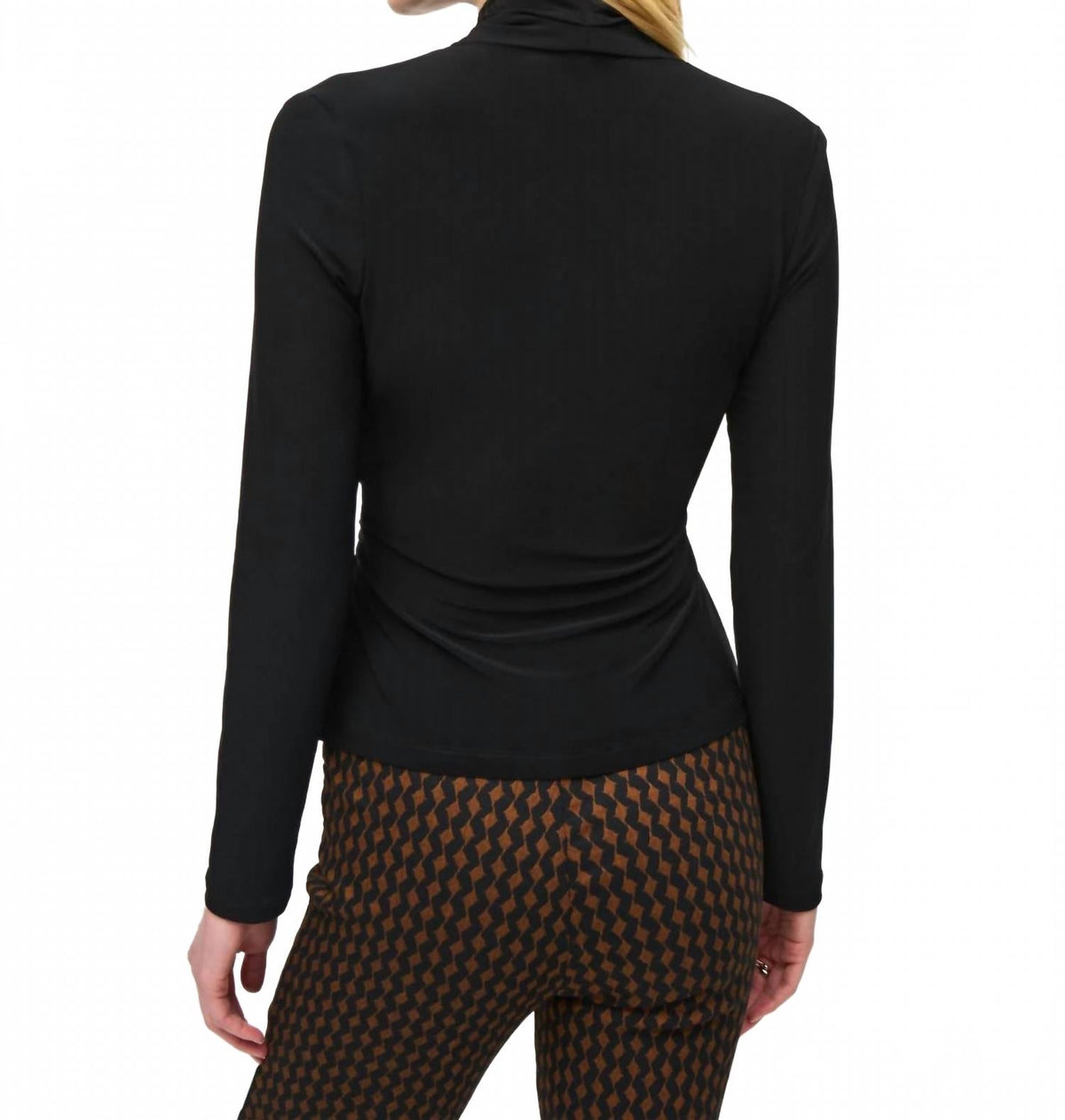 Top color negro