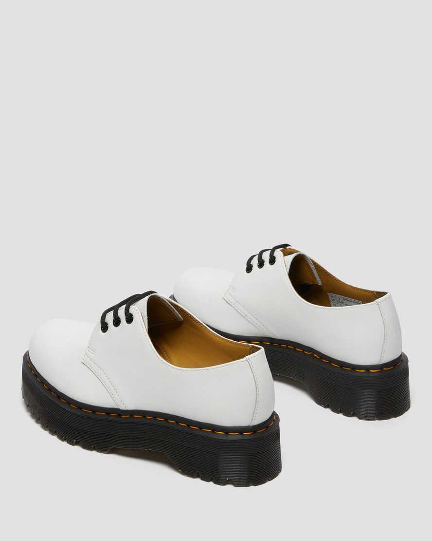 Zapatos de cuero con plataforma