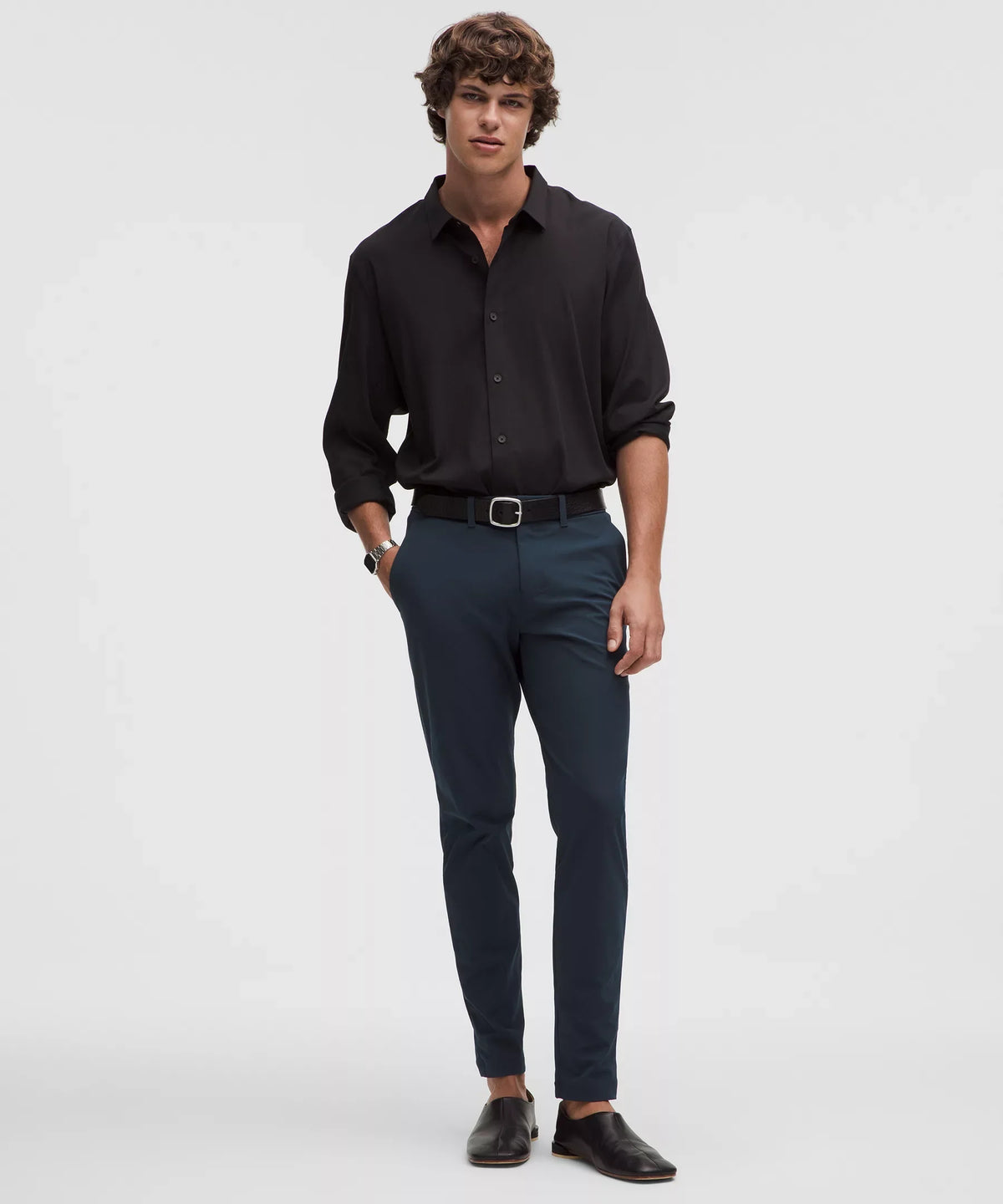 Pantalón de corte ajustado