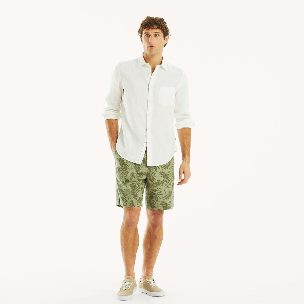 Short de lino con estampado con pliegues