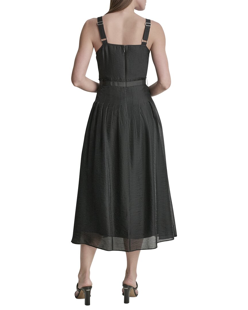 Vestido con pliegues