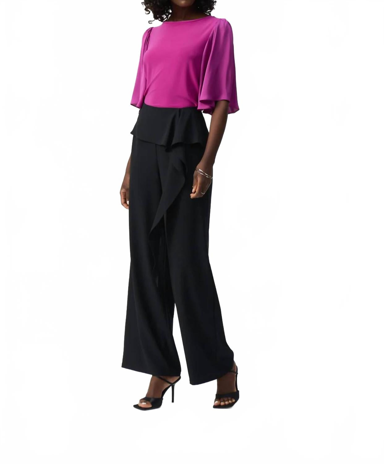 Pantalón de pierna ancha color negro