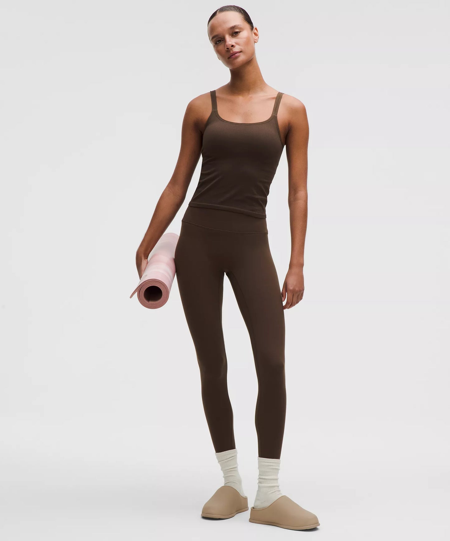 Pantalón de tiro alto