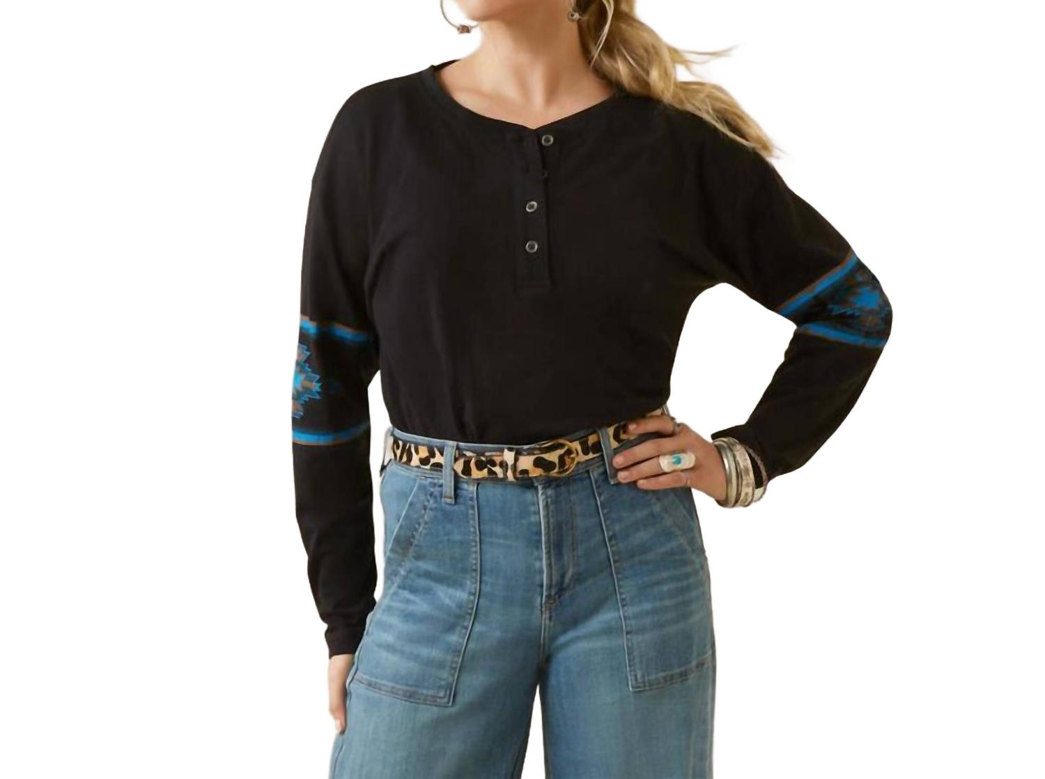 Camiseta con botones color negro
