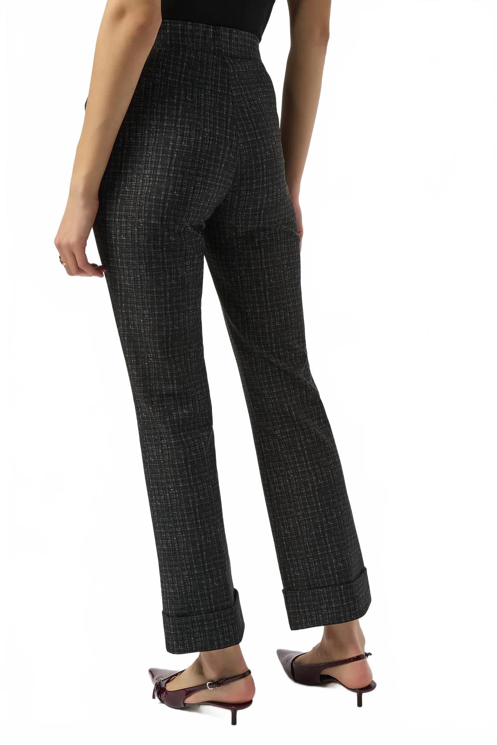 Pantalón a cuadros color negro y gris
