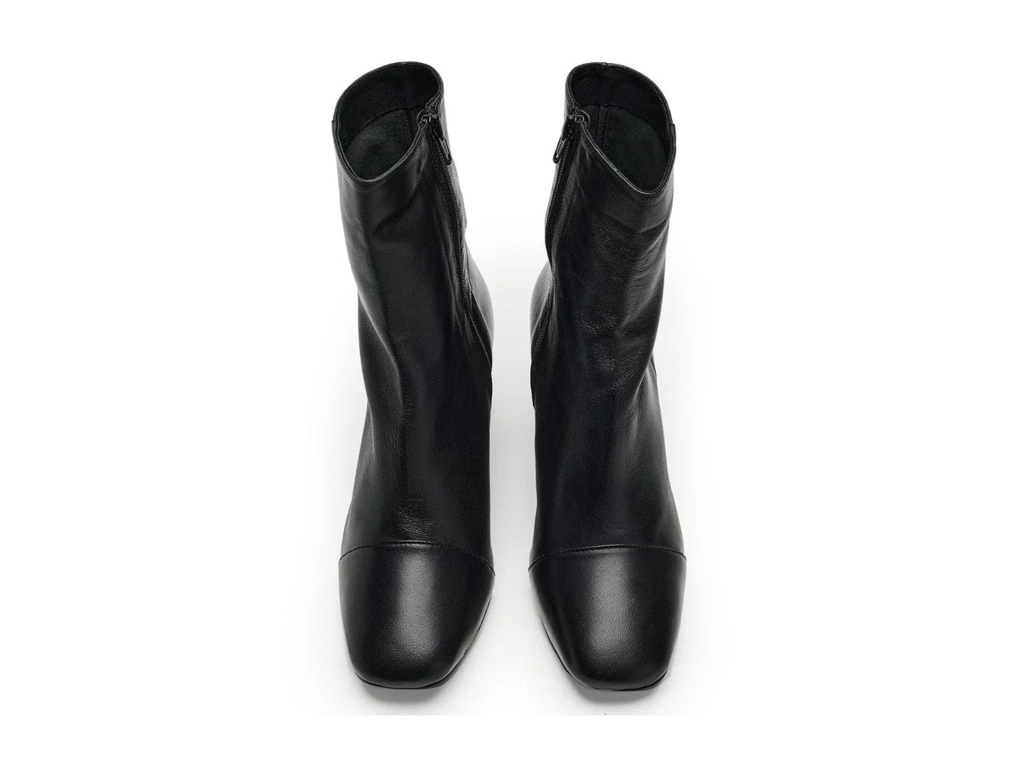 Botines de mujer de cuero color negro