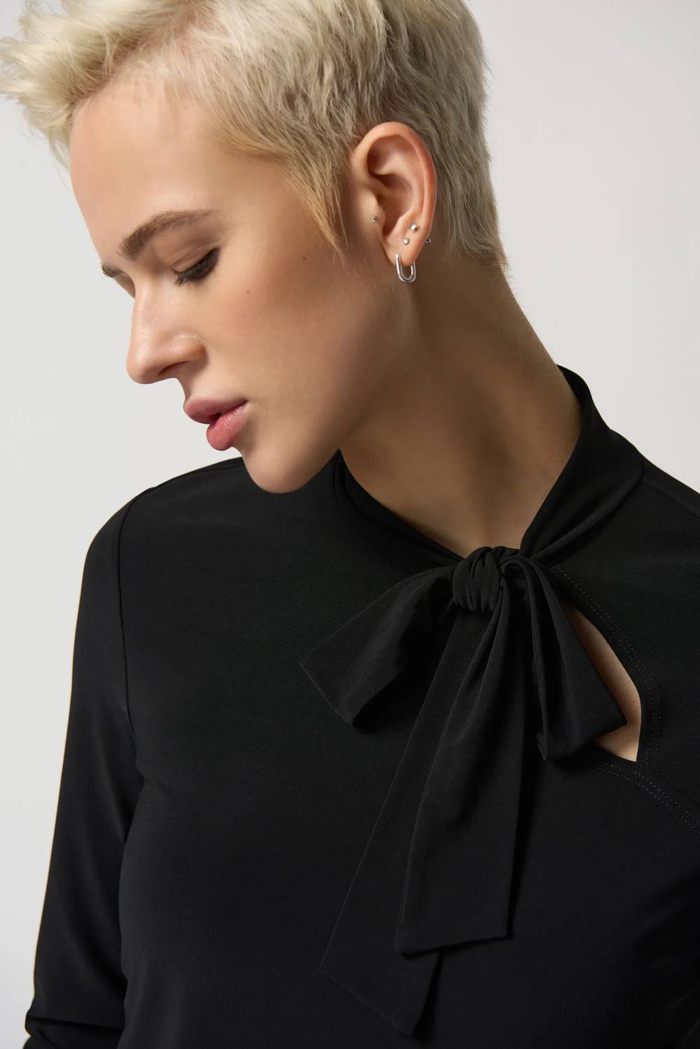 Top de manga larga color negro