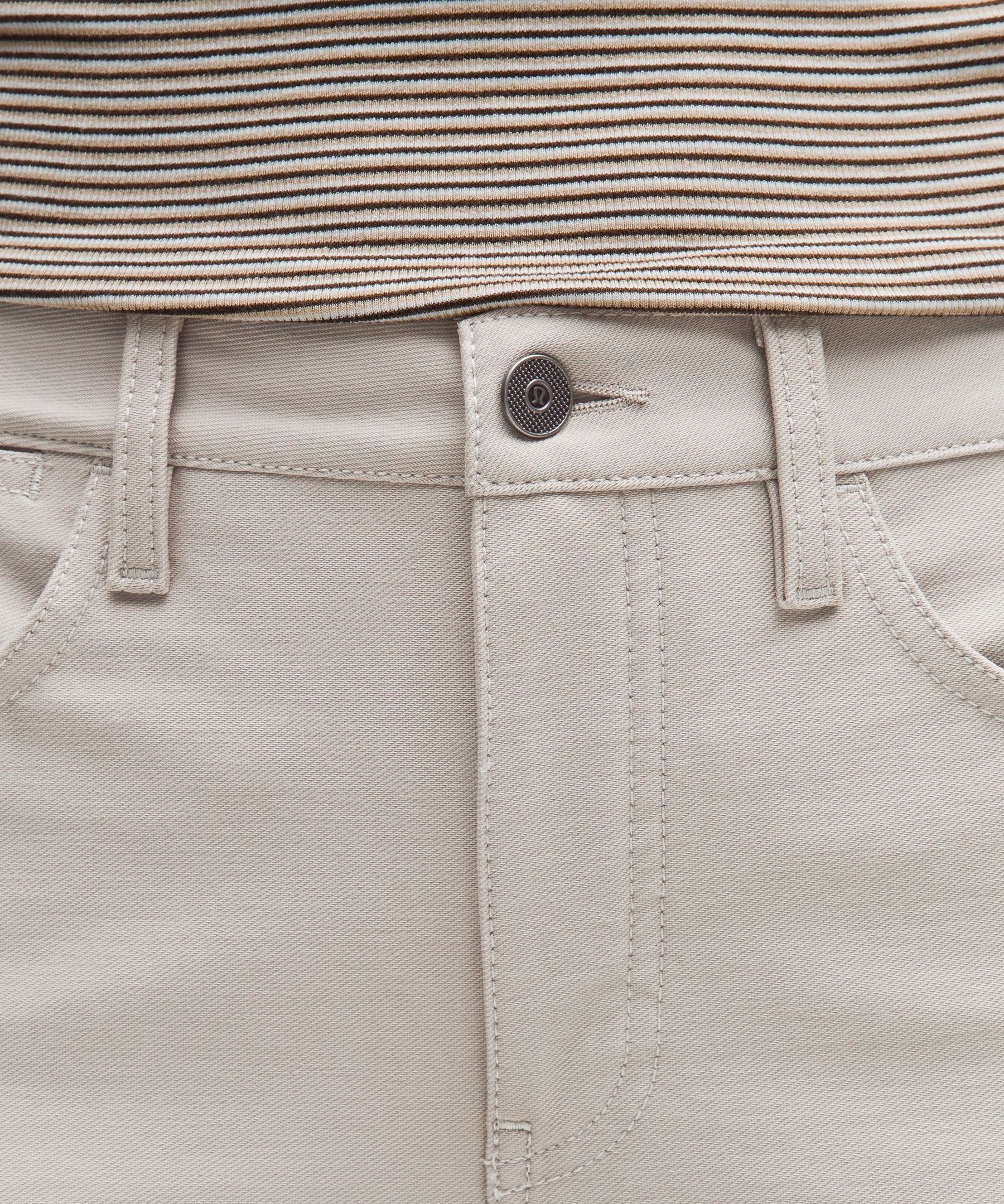 Pantalón de tiro alto