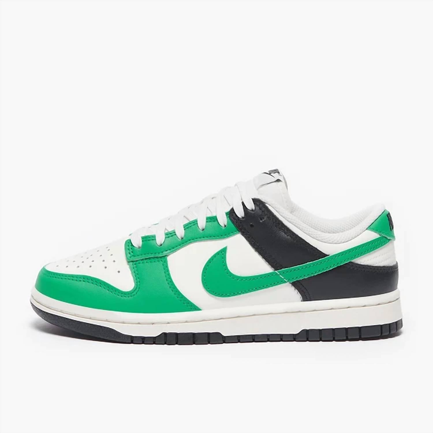 Tenis de hombre color verde