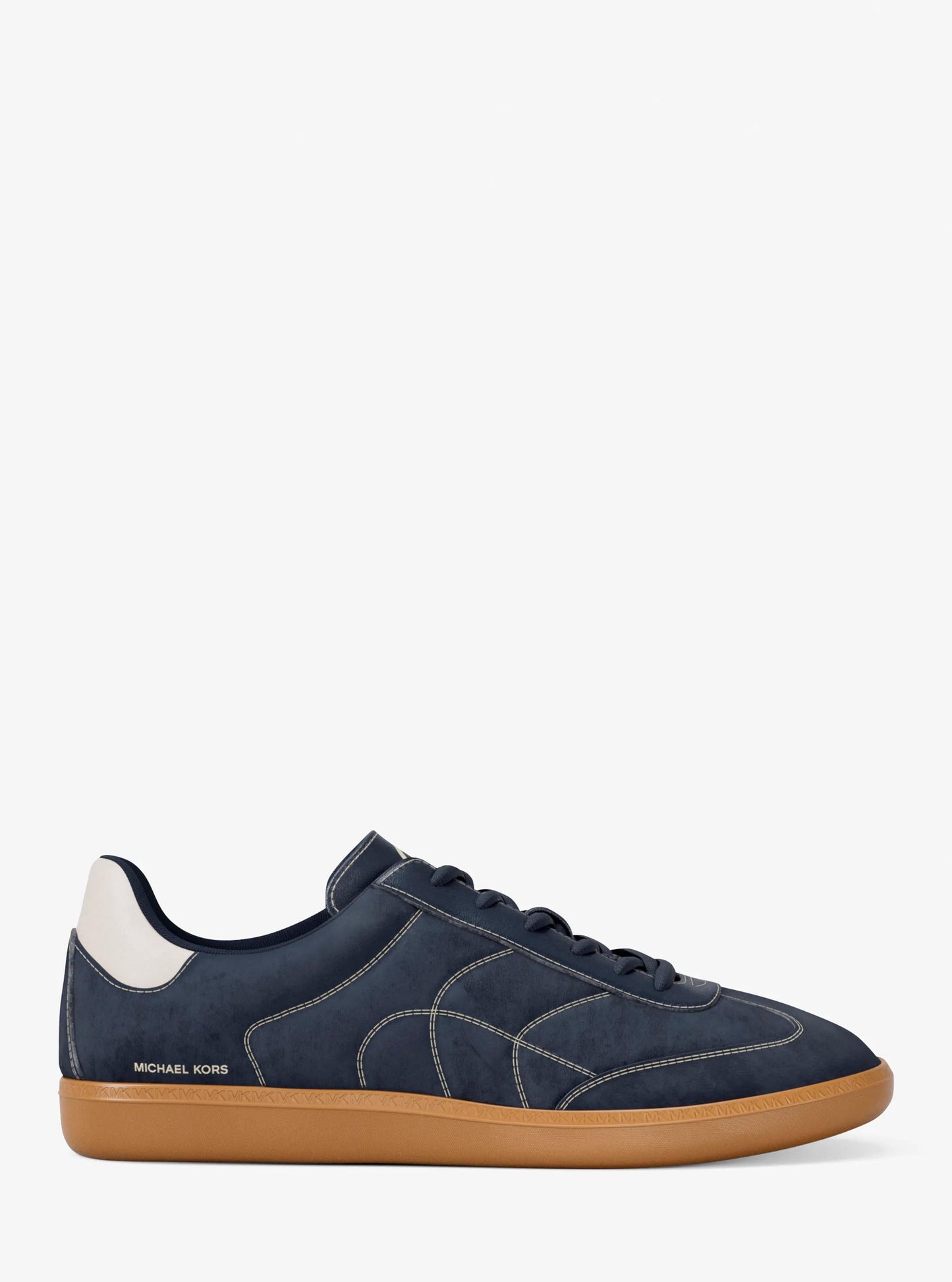 Tenis de gamuza