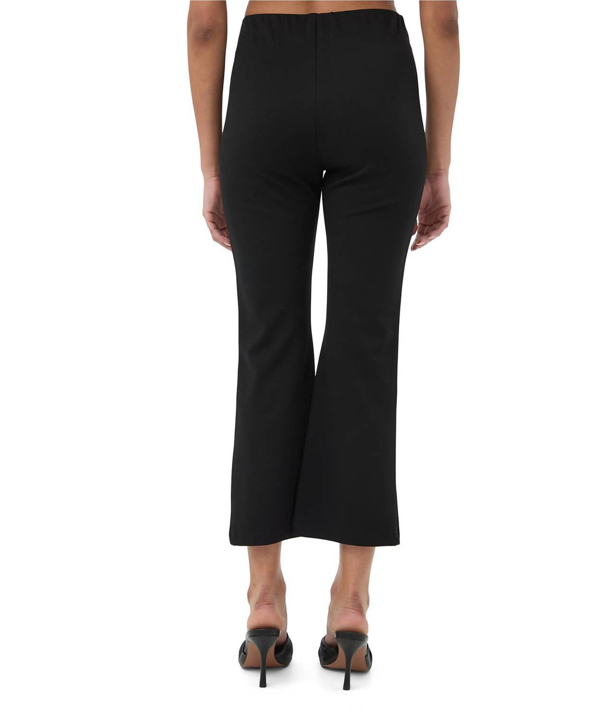 Pantalón color negro