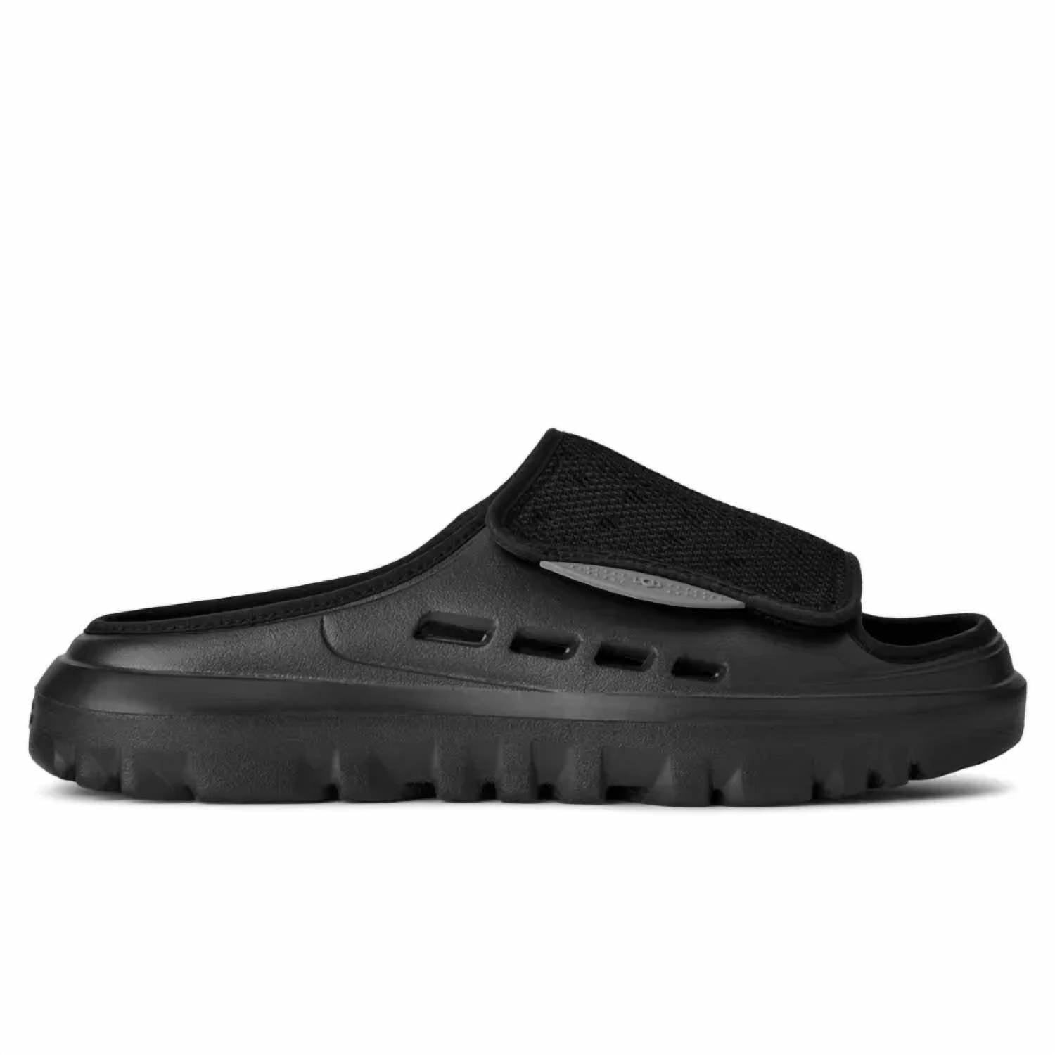 Sandalias de hombre color negro