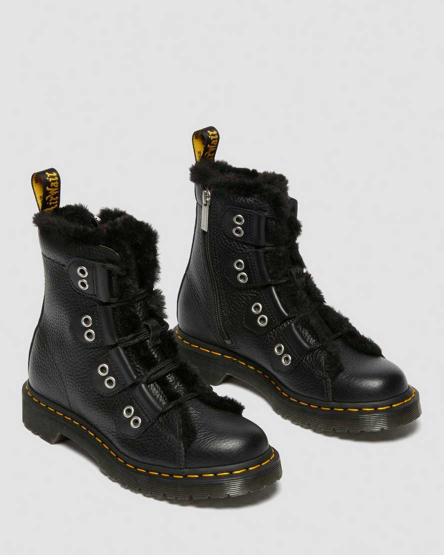 Botas de cuero con cordones