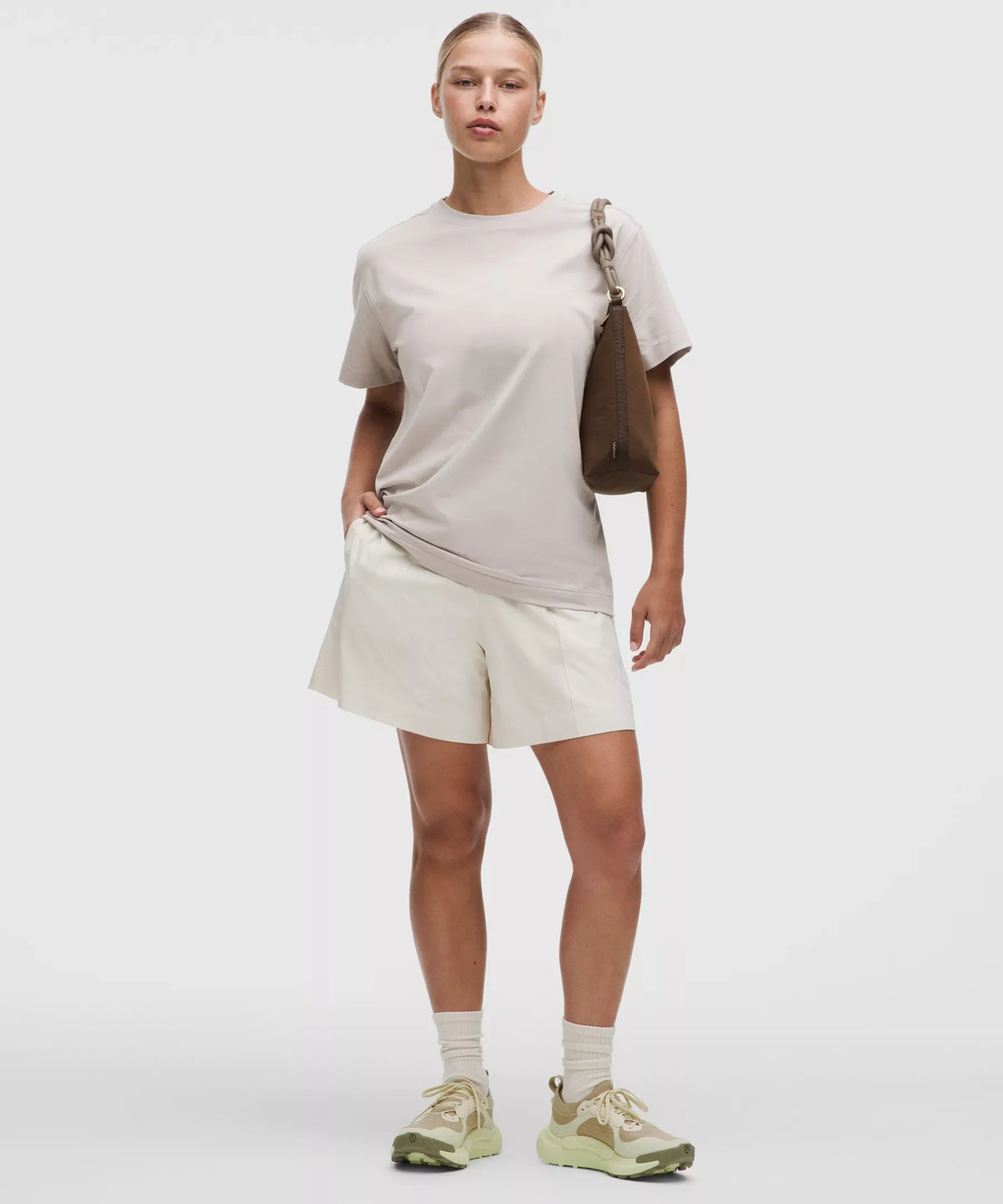 Camiseta de algodón con cuello redondo