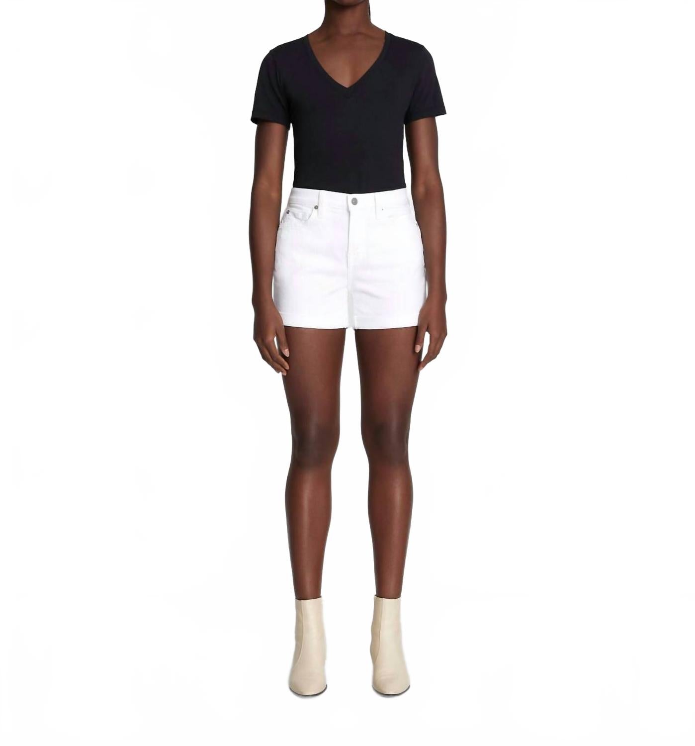 Short color blanco
