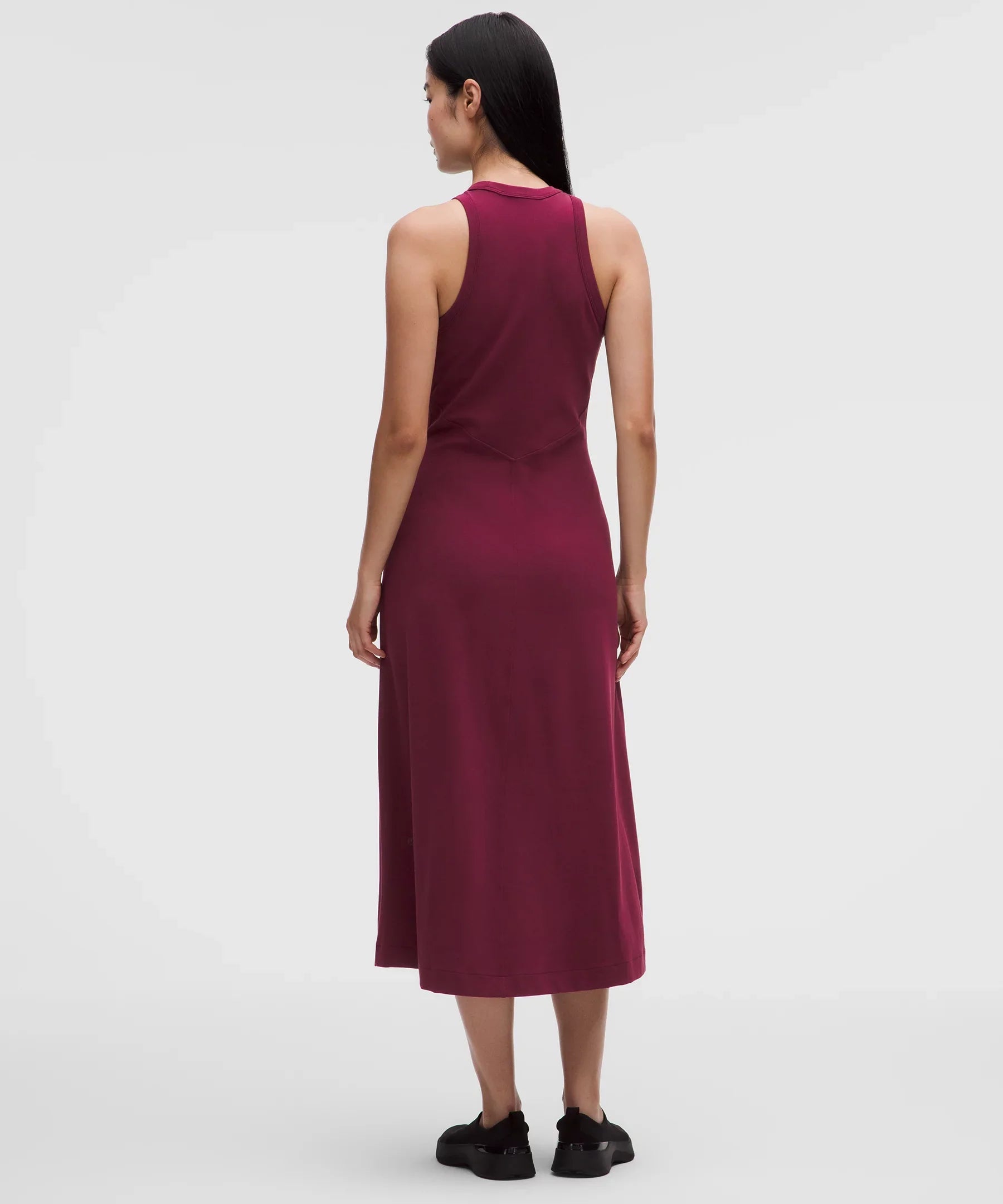 Vestido midi con tejido acanalado