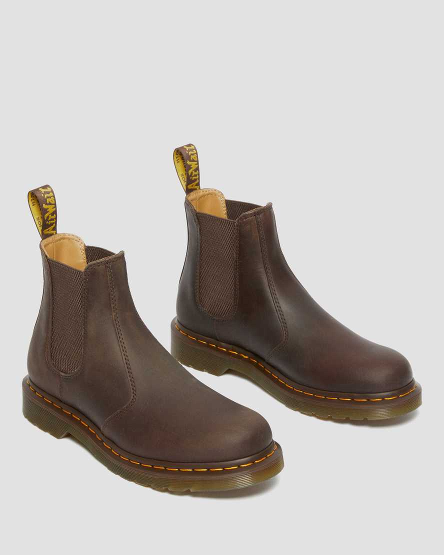 Botas de cuero color amarillo