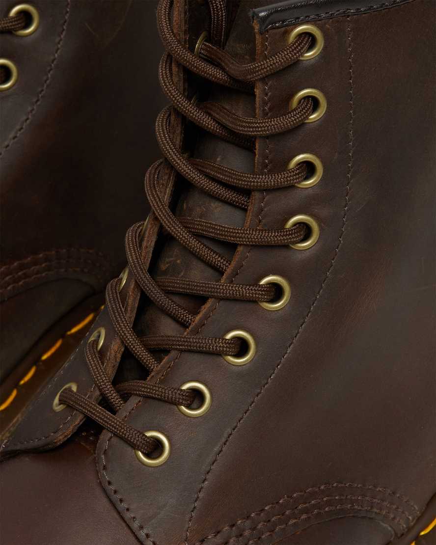 Botas de cuero con cordones
