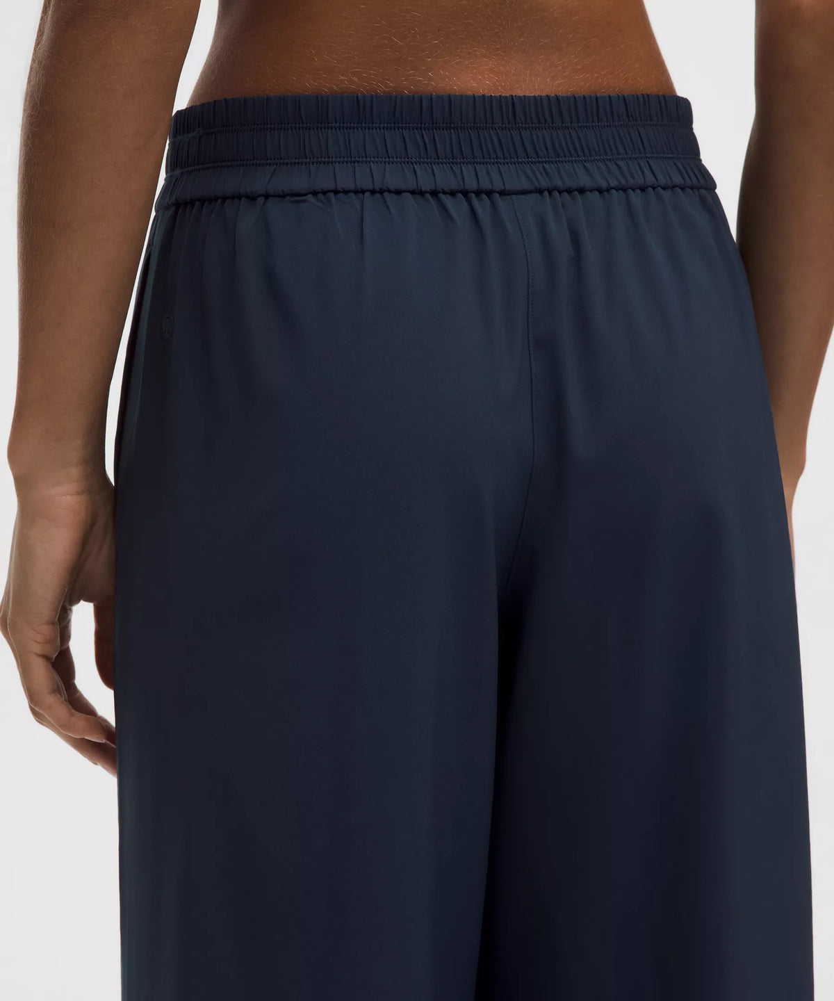 Pantalón de tiro medio