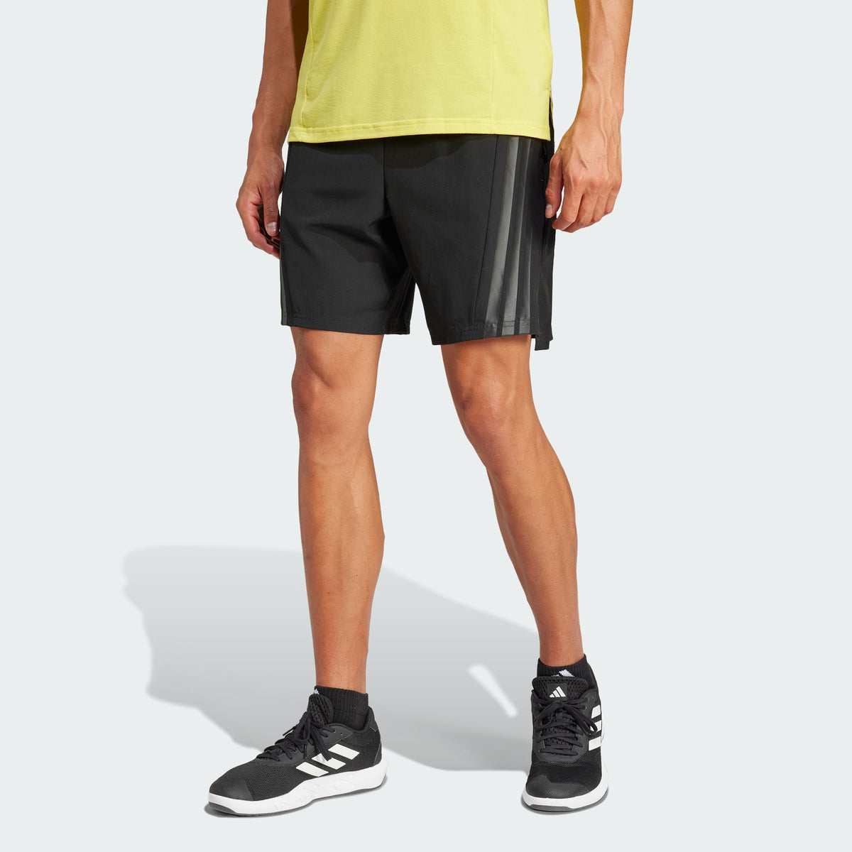 Short de hombre a rayas